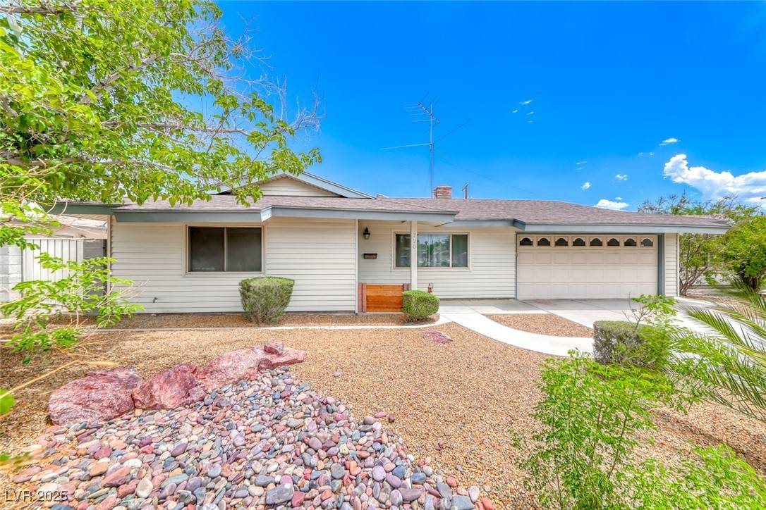 720 McDermit ST, Las Vegas, NV 89107
