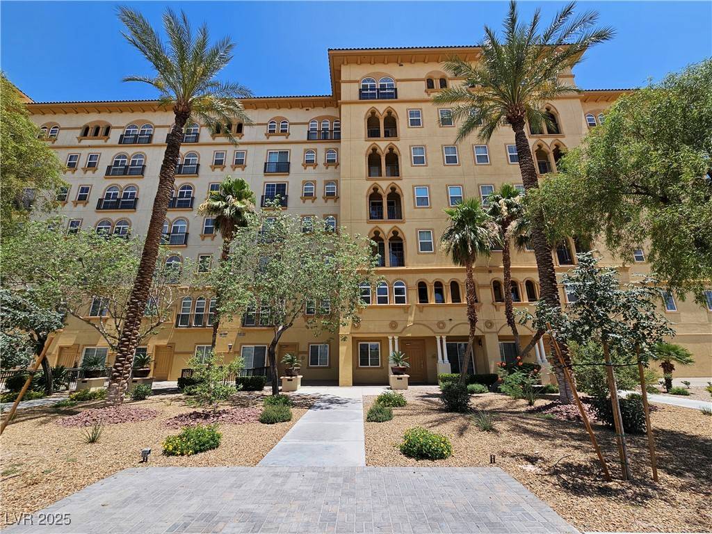 2455 W Serene AVE #219, Las Vegas, NV 89123