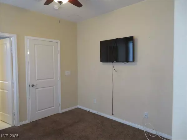Las Vegas, NV 89178,9342 Autumn View AVE