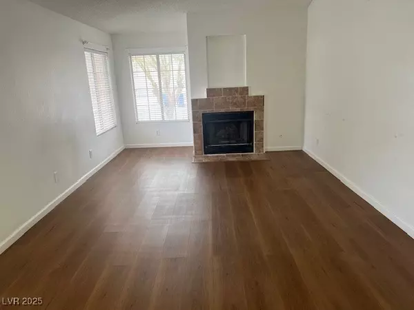 Las Vegas, NV 89117,9600 Pacific View DR