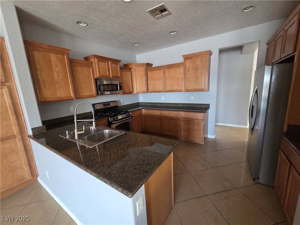 Las Vegas, NV 89122,5635 Criollo DR