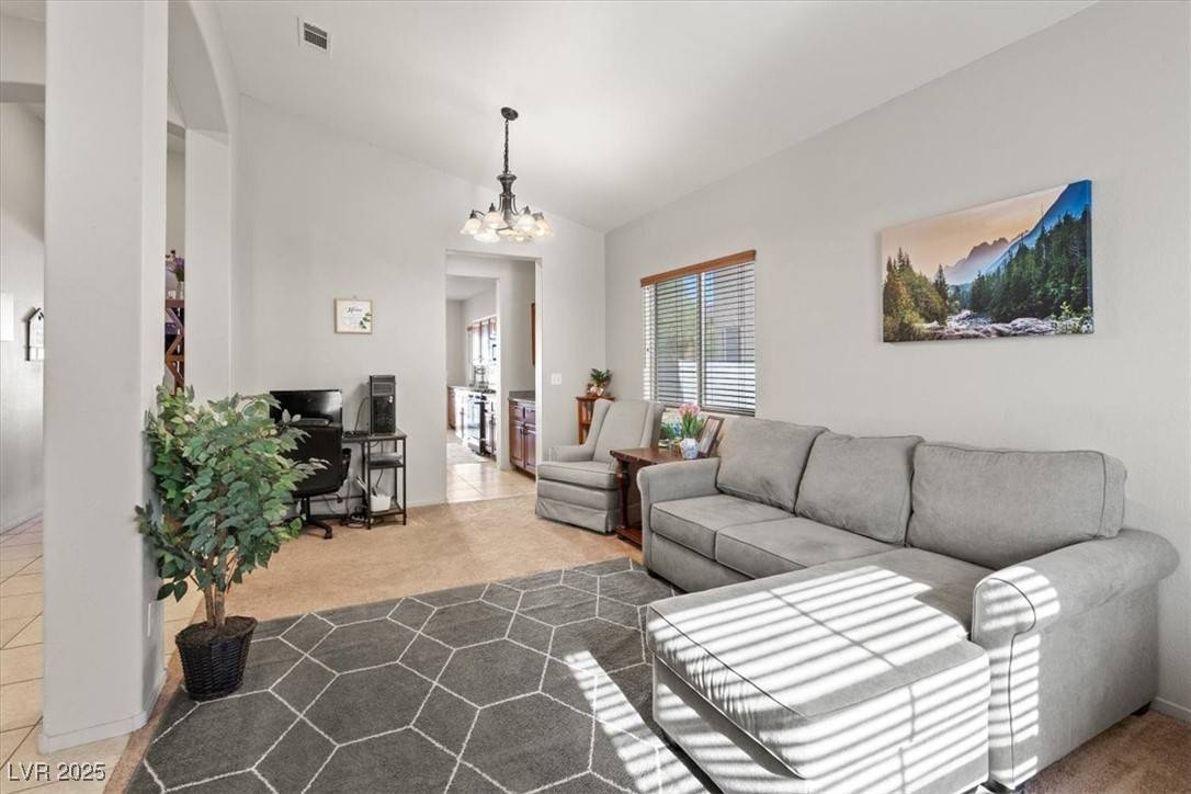 North Las Vegas, NV 89081,4916 White Jade ST