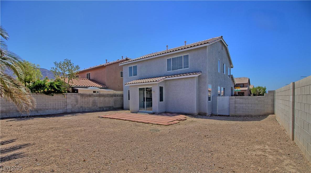 Las Vegas, NV 89110,6042 Thorne Bay CT