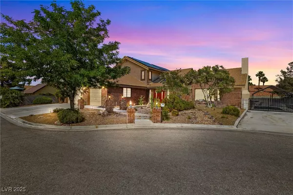 Las Vegas, NV 89103,3930 Maranatha CIR