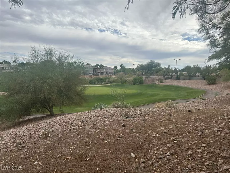 664 Peachy Canyon CIR #103, Las Vegas, NV 89144