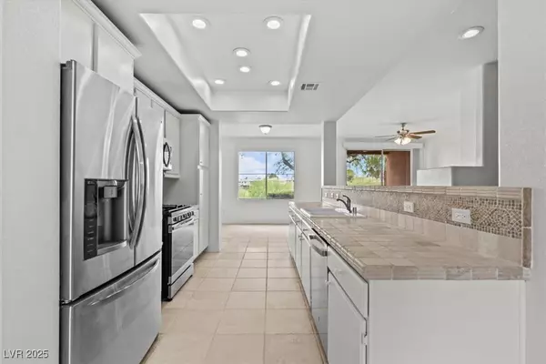 Las Vegas, NV 89144,664 Peachy Canyon CIR #103