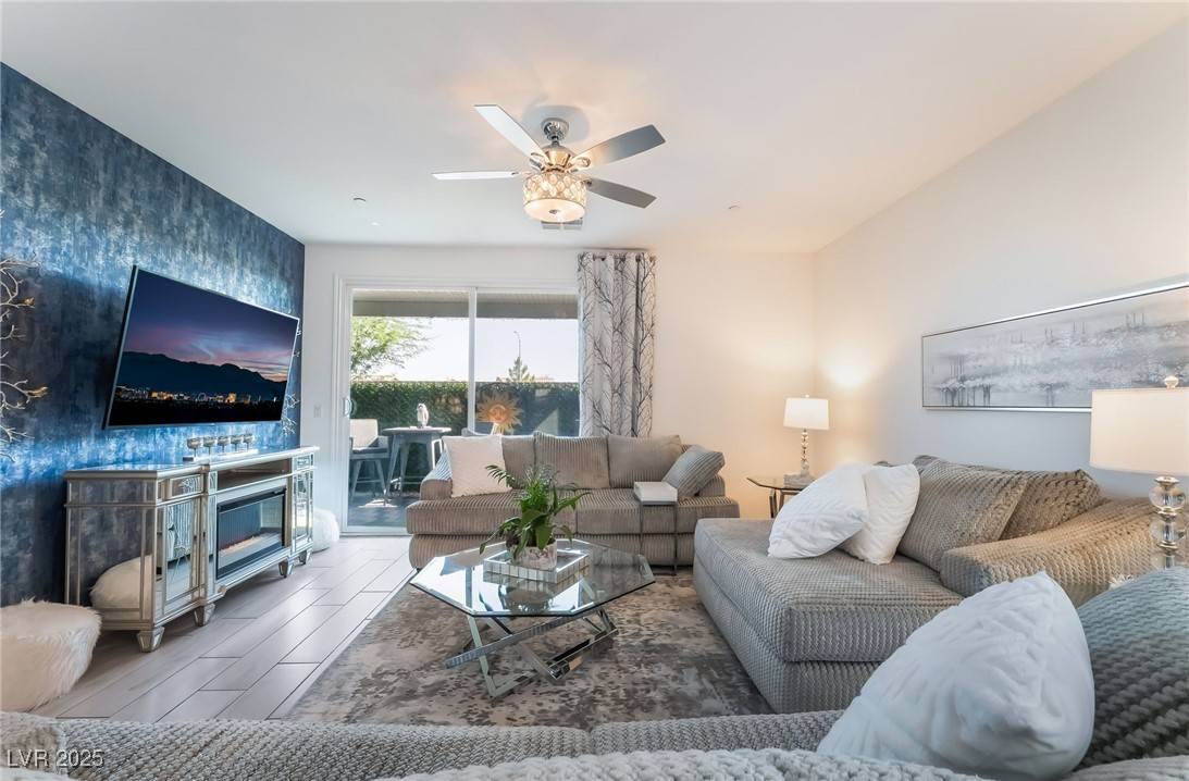 Henderson, NV 89052,3782 Neblina DR
