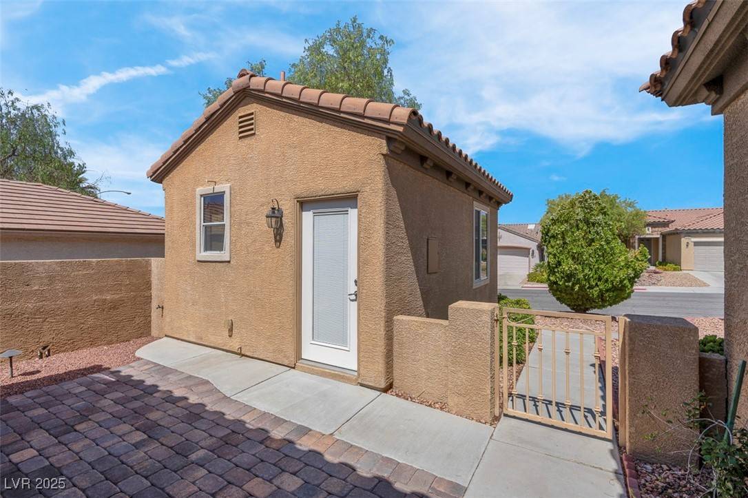 Henderson, NV 89052,2144 Mountain City ST