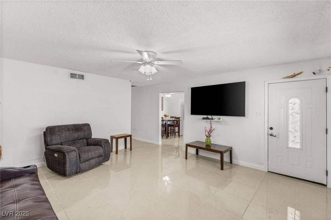 Las Vegas, NV 89110,4201 Sunrise AVE
