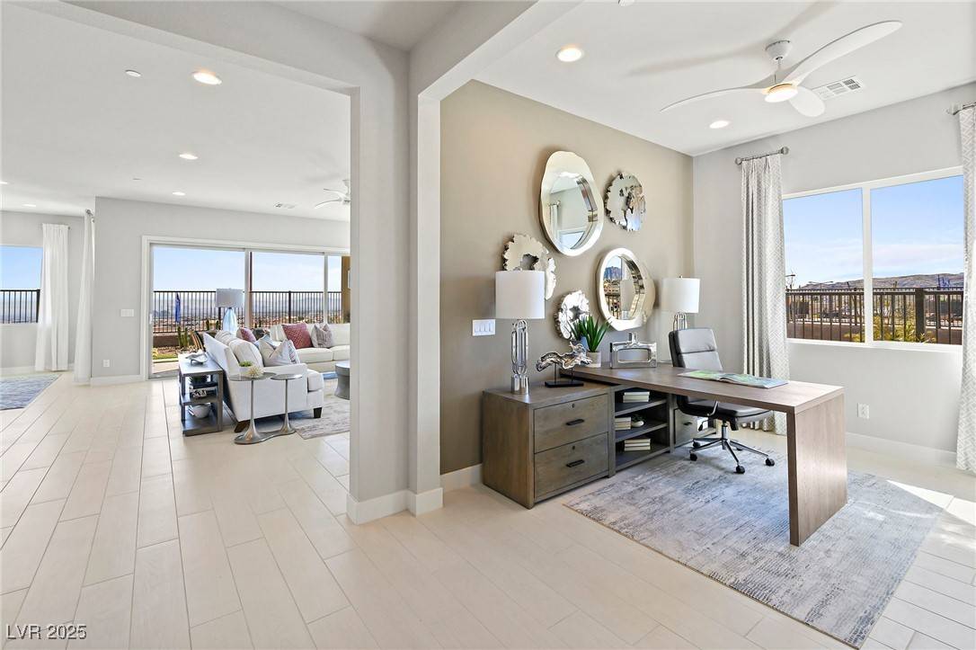 Henderson, NV 89011,344 Tigullio AVE