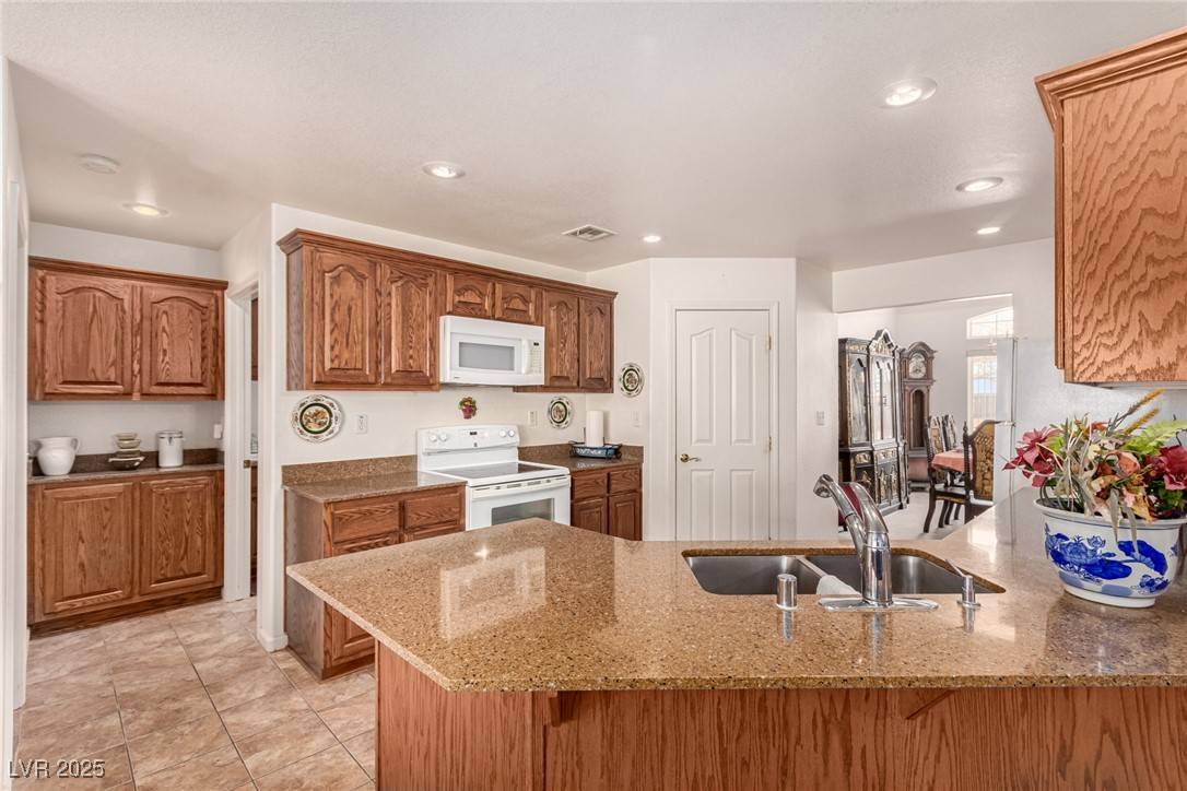 Pahrump, NV 89061,6781 Southgate ST
