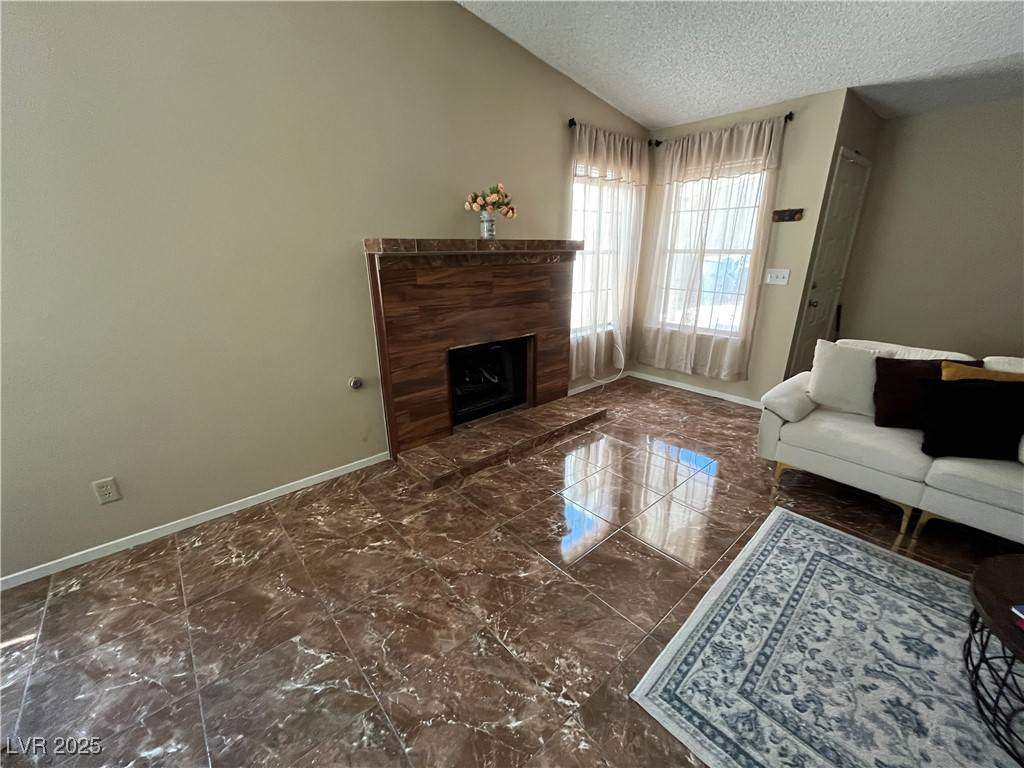 Las Vegas, NV 89156,2362 Sierra Sunrise ST