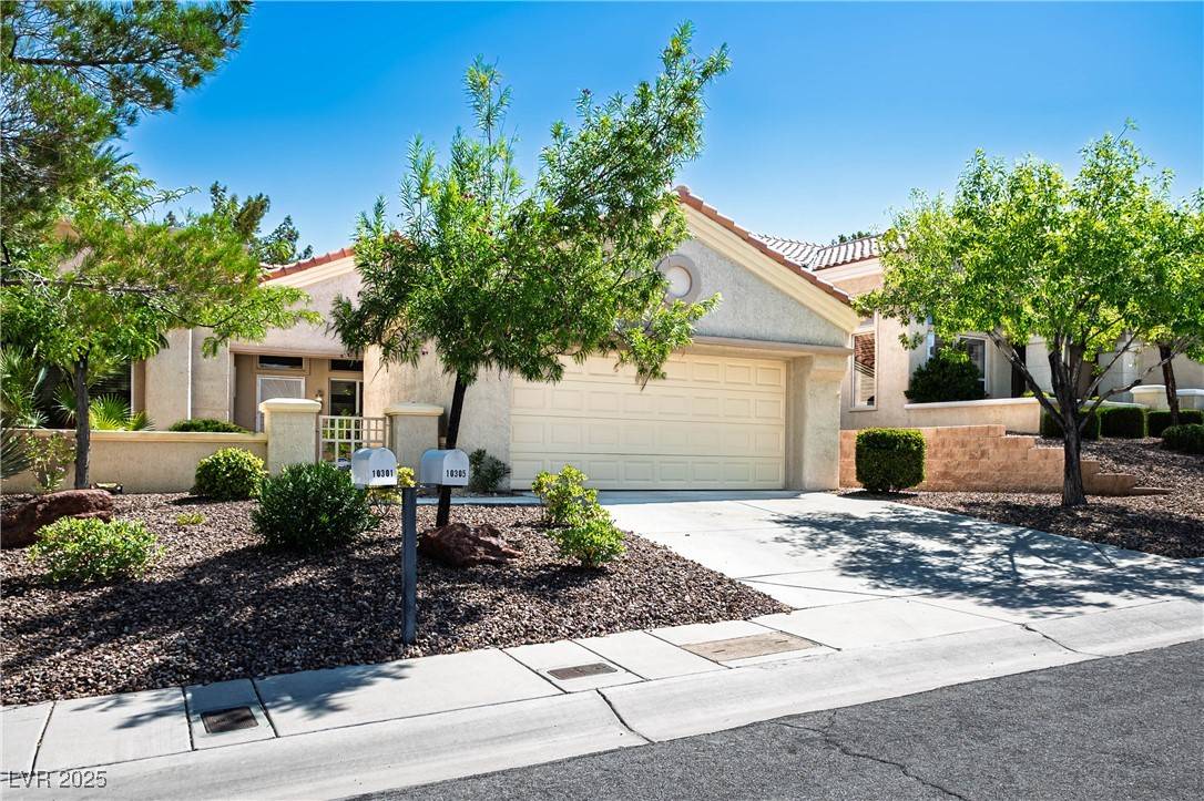 10305 Snyder AVE, Las Vegas, NV 89134
