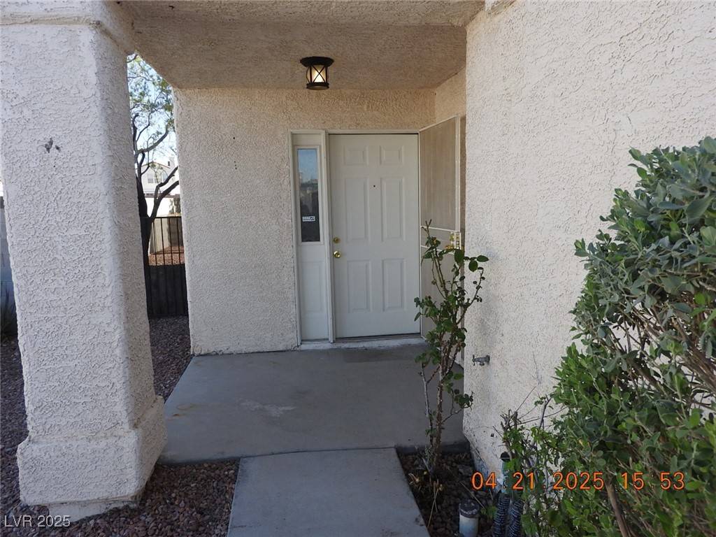Las Vegas, NV 89145,8249 ILLUSION CT