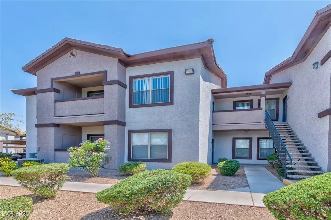 Henderson, NV 89074,45 Maleena Mesa ST #724
