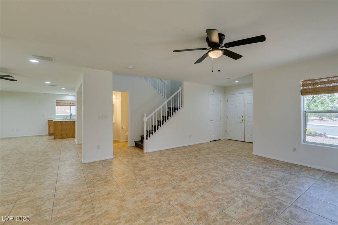 210 Lynbrook ST, Henderson, NV 89012