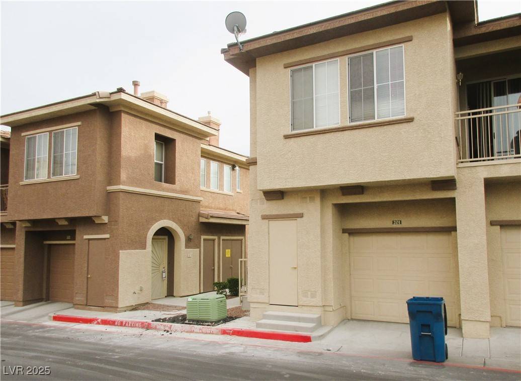 10231 Delray Beach AVE #201, Las Vegas, NV 89129