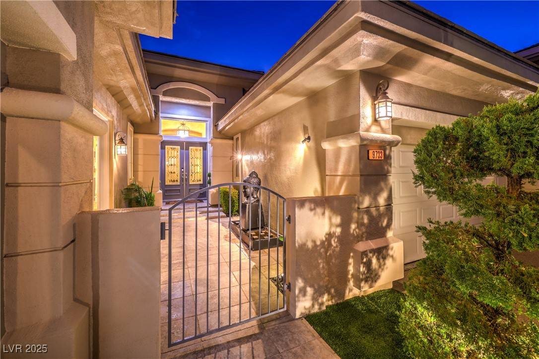 Las Vegas, NV 89144,9733 Plateau Heights PL