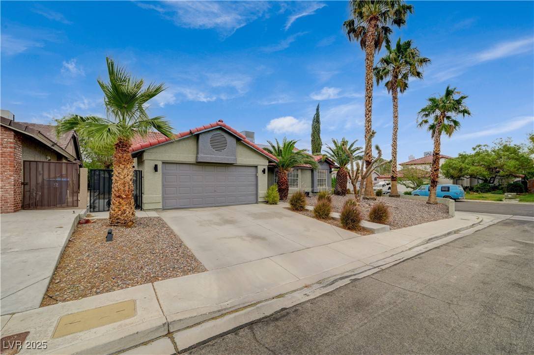 Las Vegas, NV 89123,770 Autumn Moon DR