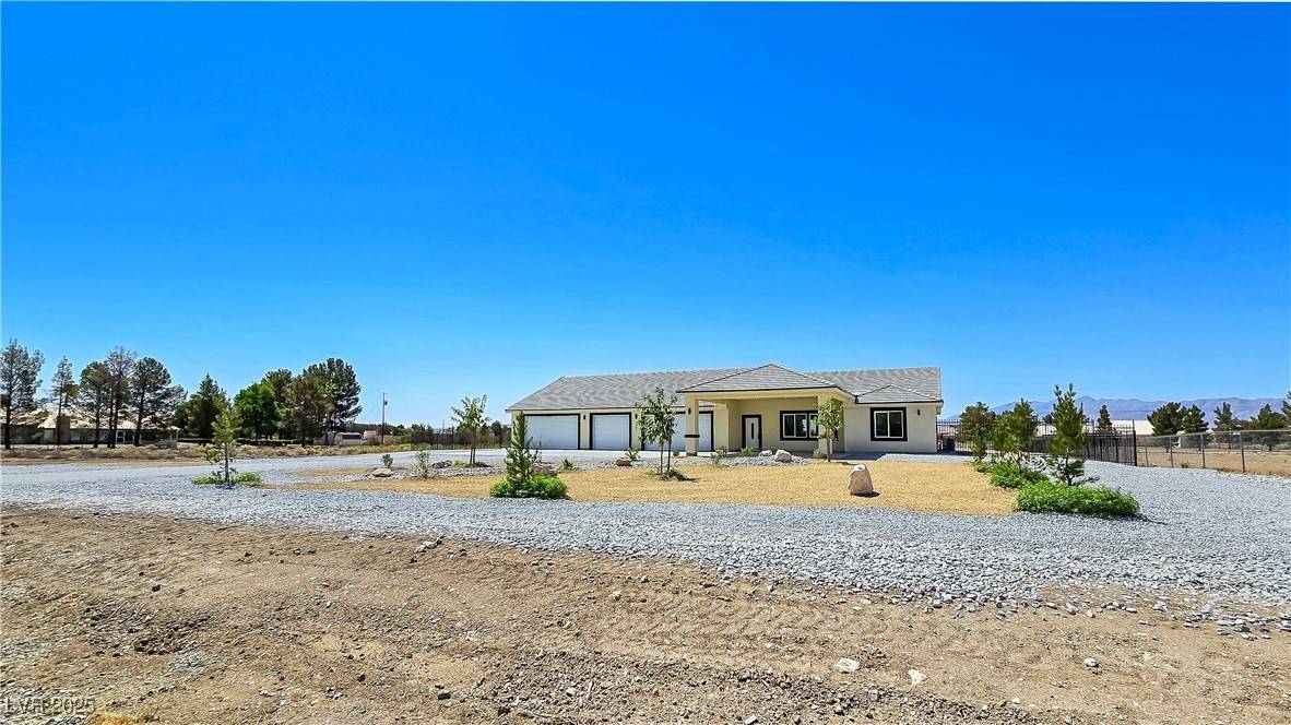 Pahrump, NV 89048,1351 Huckleberry ST