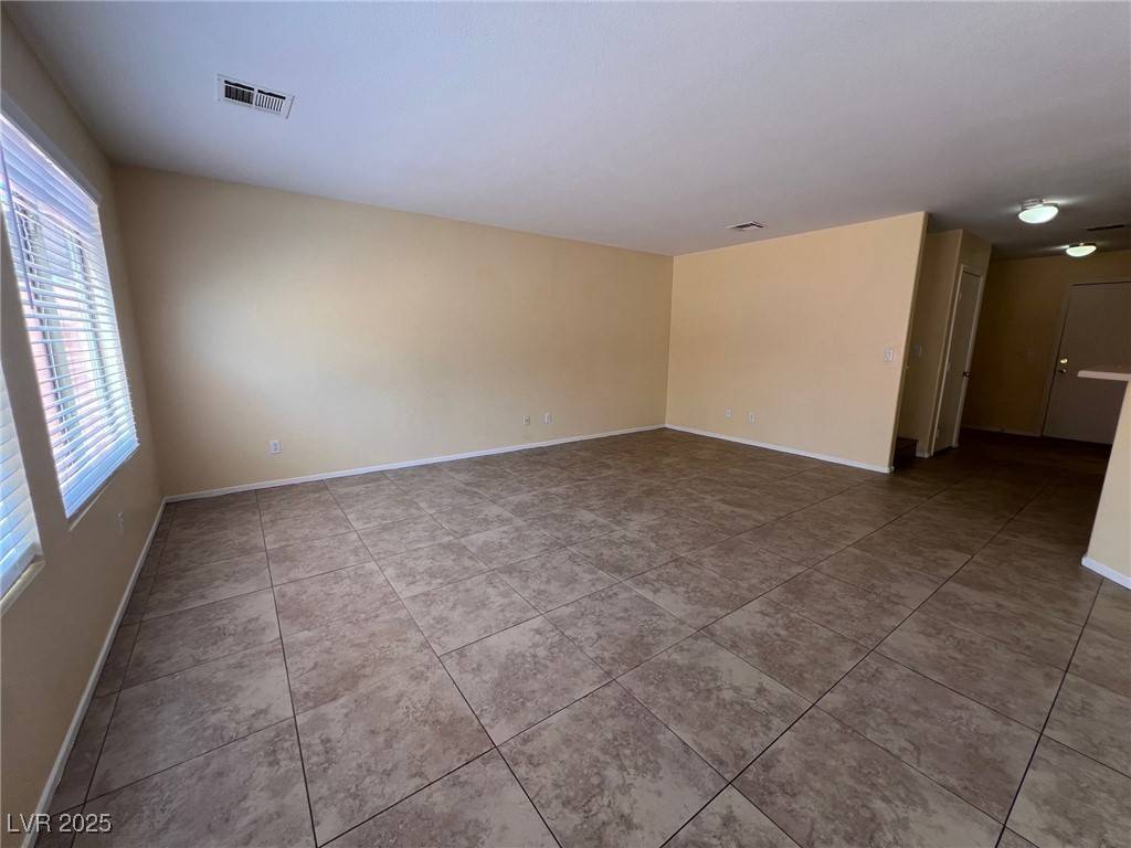 Las Vegas, NV 89139,4699 PAGOSA SPRINGS DR #0