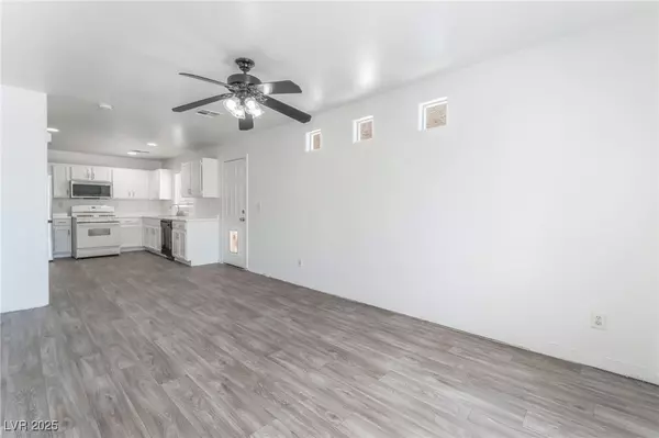 Las Vegas, NV 89156,2149 Clancy ST