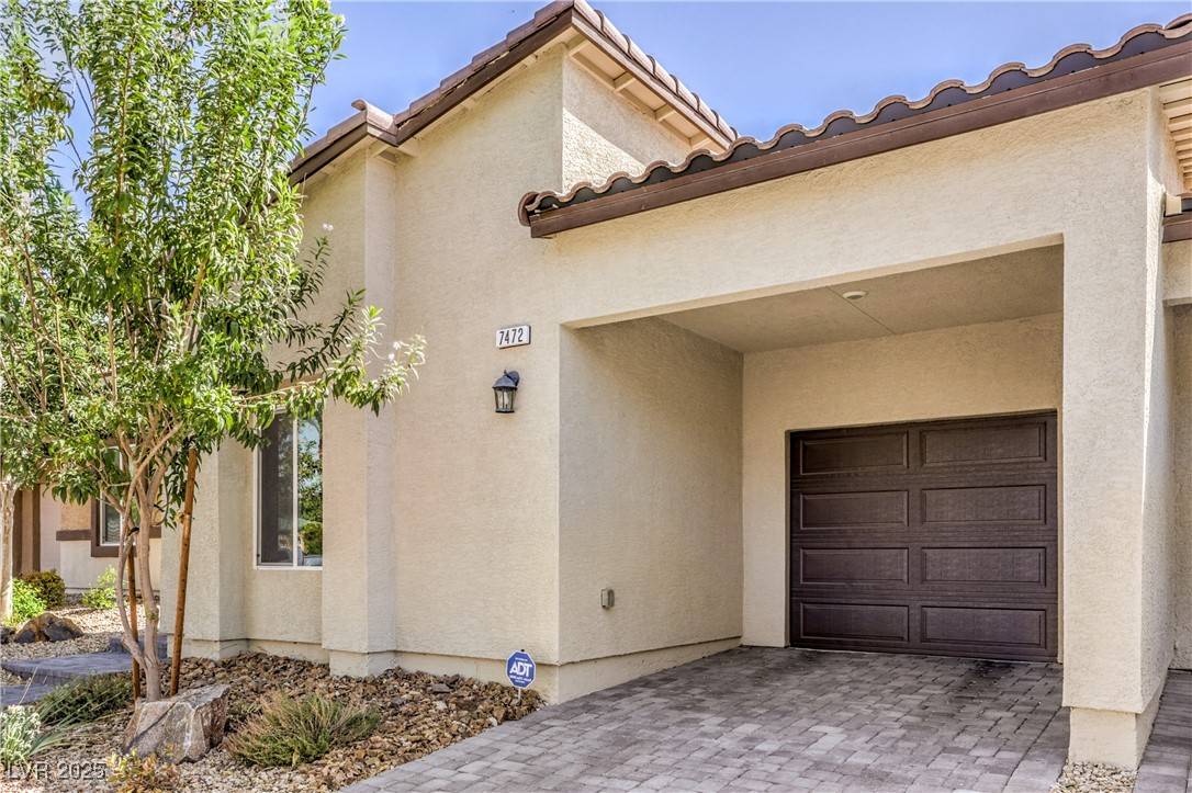 North Las Vegas, NV 89084,7472 Garnet Moon ST