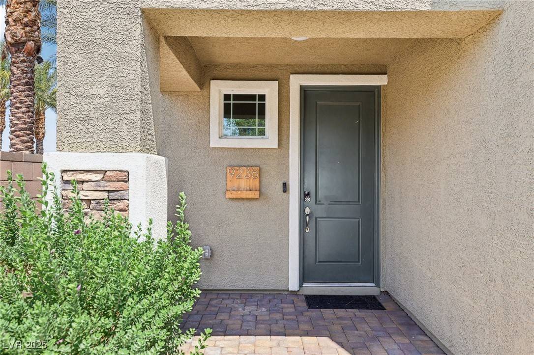 Las Vegas, NV 89123,9238 Bluemist Falls ST