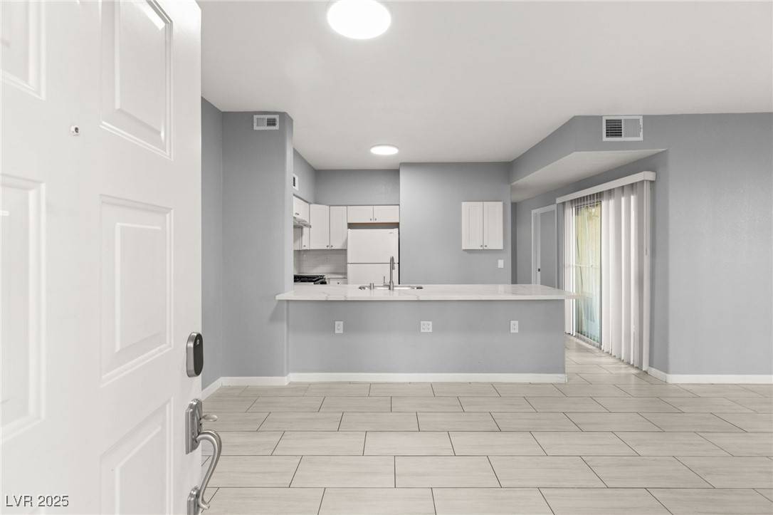 Henderson, NV 89074,2251 Wigwam Pkwy #211