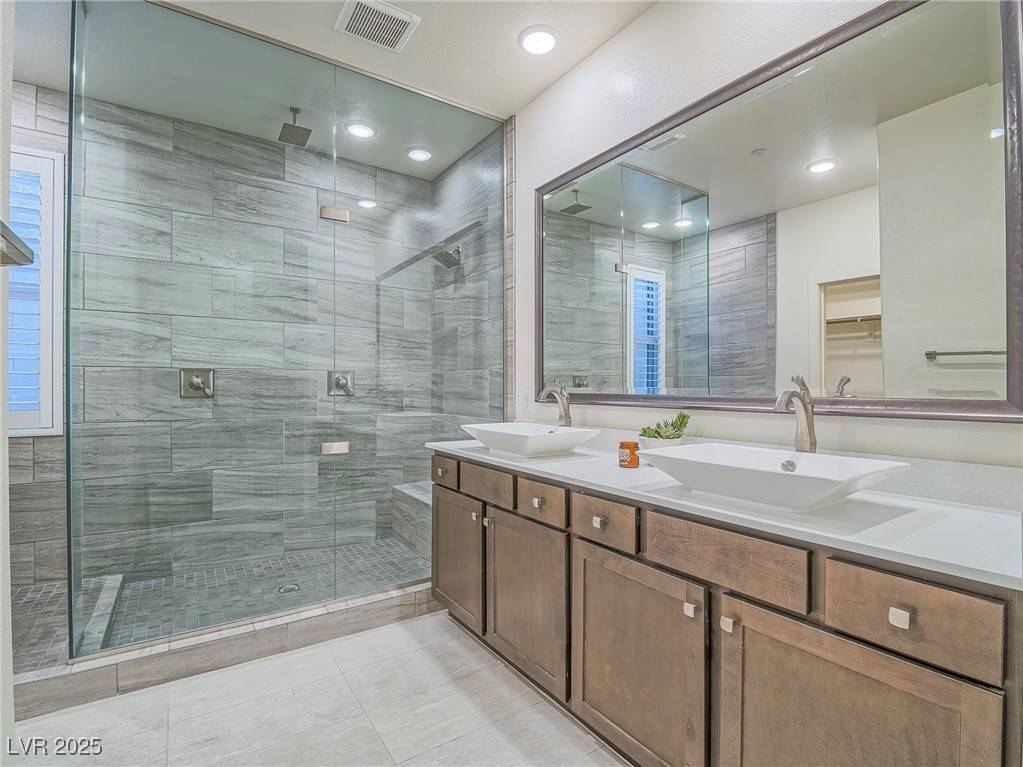 Henderson, NV 89052,816 Stannard CT