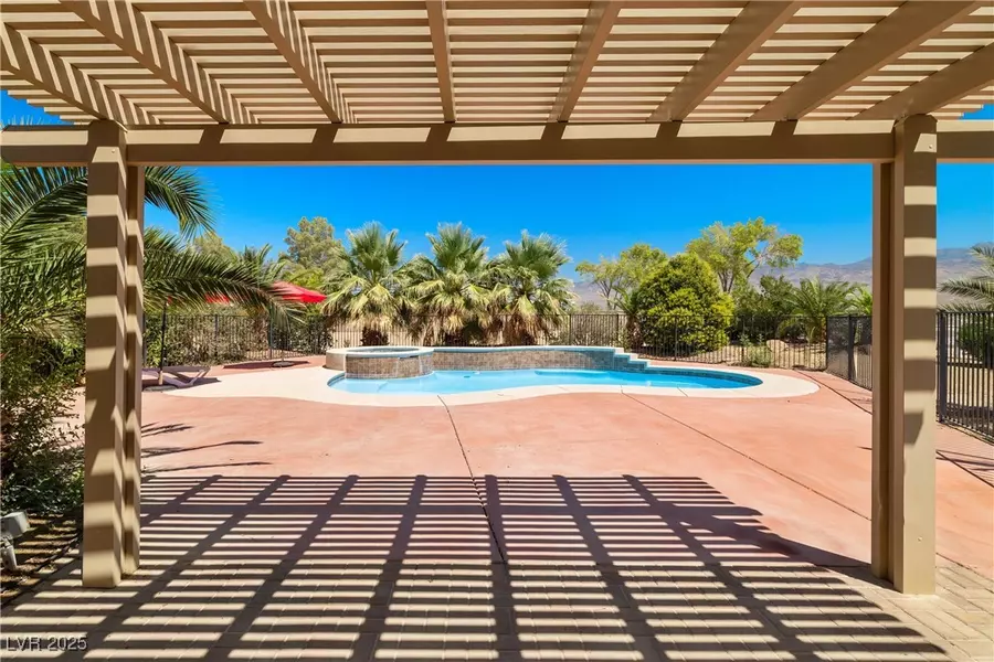 511 Tomahawk CT, Pahrump, NV 89060