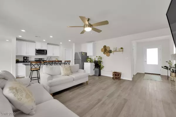 North Las Vegas, NV 89032,1631 Desert Path AVE