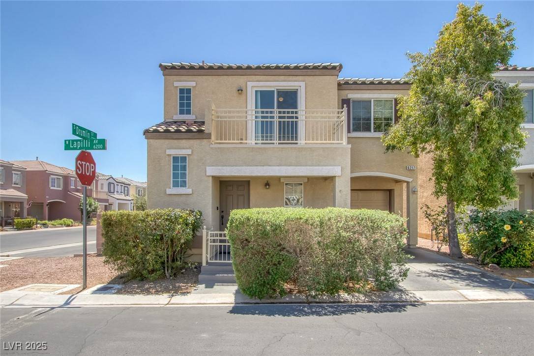 6217 Lapilli AVE, Las Vegas, NV 89139