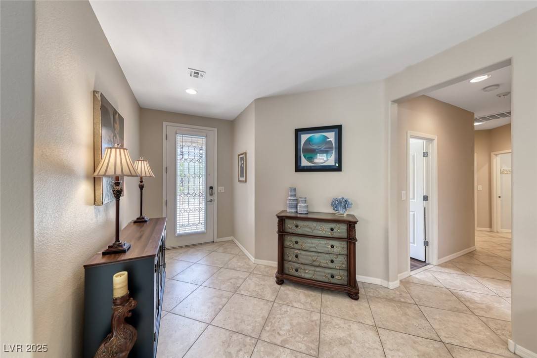 Henderson, NV 89044,2205 Sandstone Cliffs DR