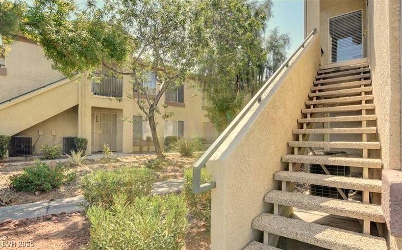 Las Vegas, NV 89122,5710 E Tropicana AVE #2225