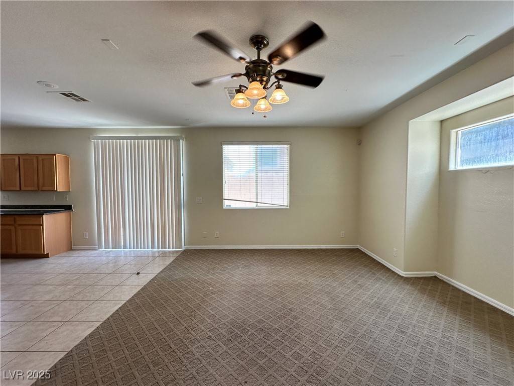 Las Vegas, NV 89148,590 FOSTER SPRINGS RD #0