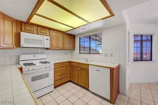 Boulder City, NV 89005,454 Intrepid CT