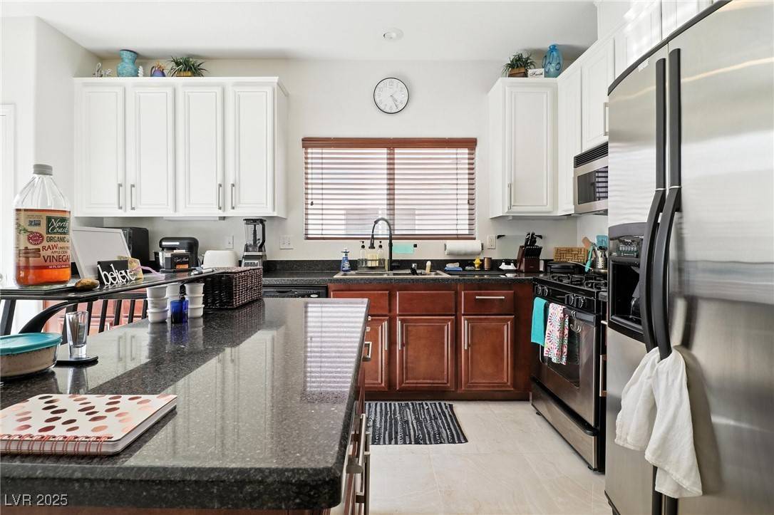 Las Vegas, NV 89148,135 Cadrow Castle CT