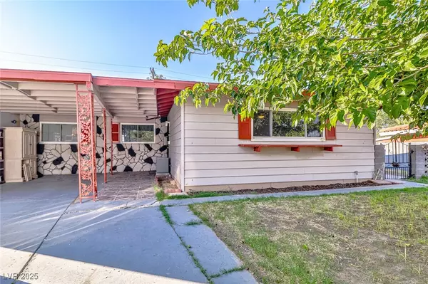 304 Perkins CIR, Las Vegas, NV 89106