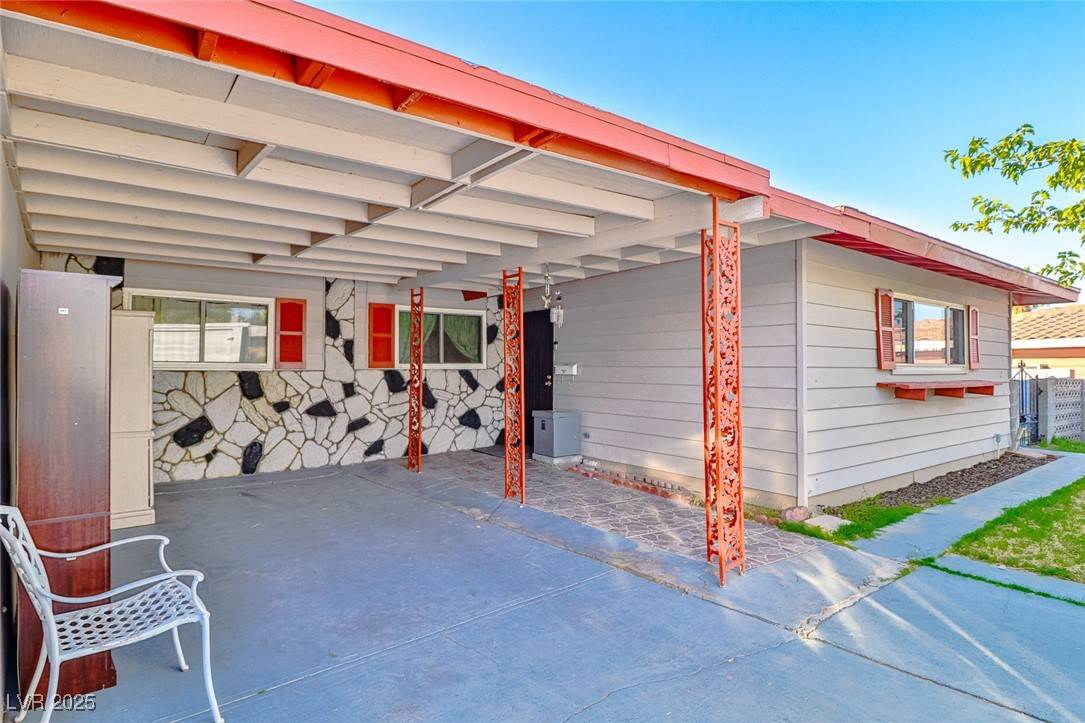 Las Vegas, NV 89106,304 Perkins CIR