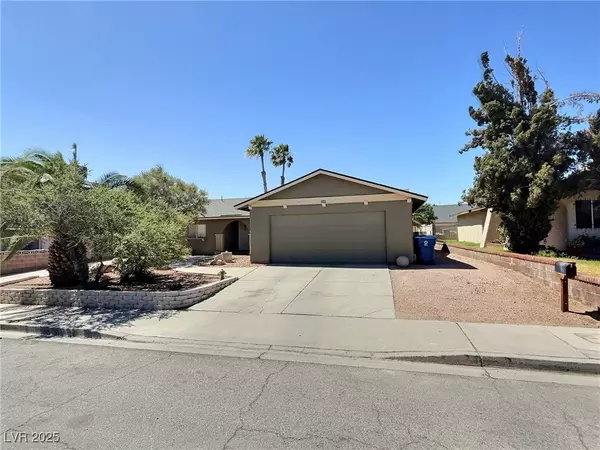 3585 Winner DR, Las Vegas, NV 89120