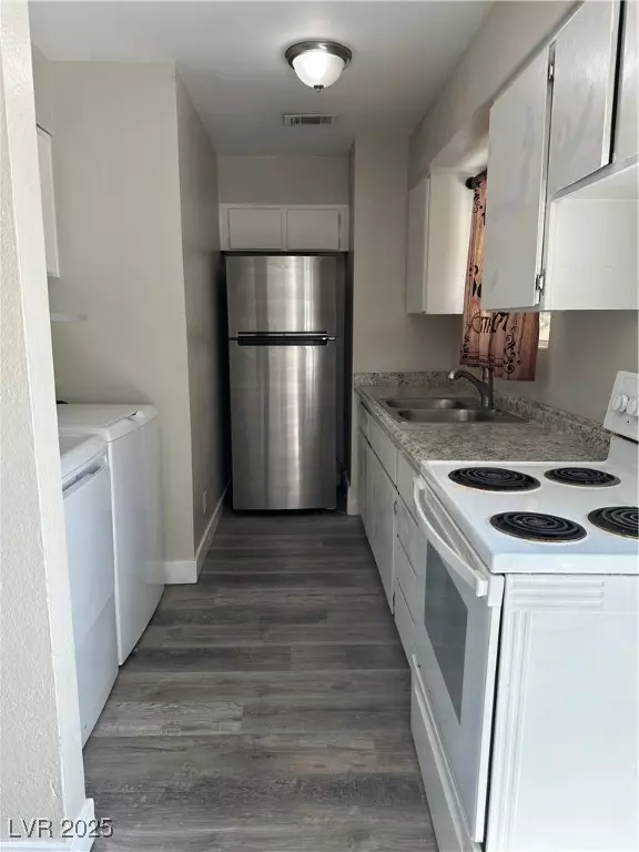 Las Vegas, NV 89120,4619 Mill Valley DR
