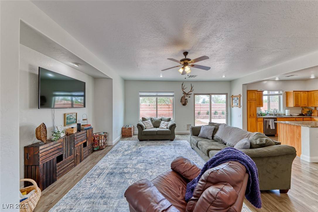 North Las Vegas, NV 89084,4421 Galapagos AVE
