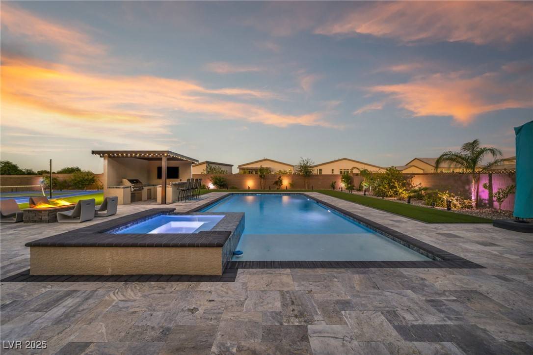8528 Baltimore Heights CT, Las Vegas, NV 89113