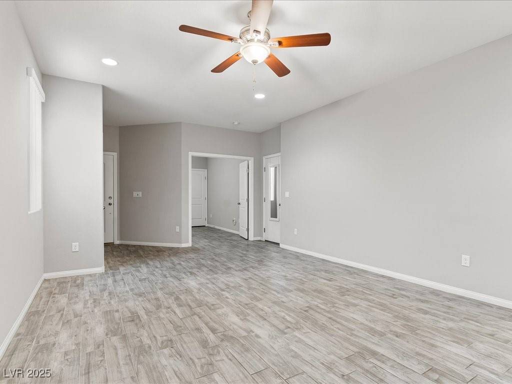 Las Vegas, NV 89183,11826 Glinda CT