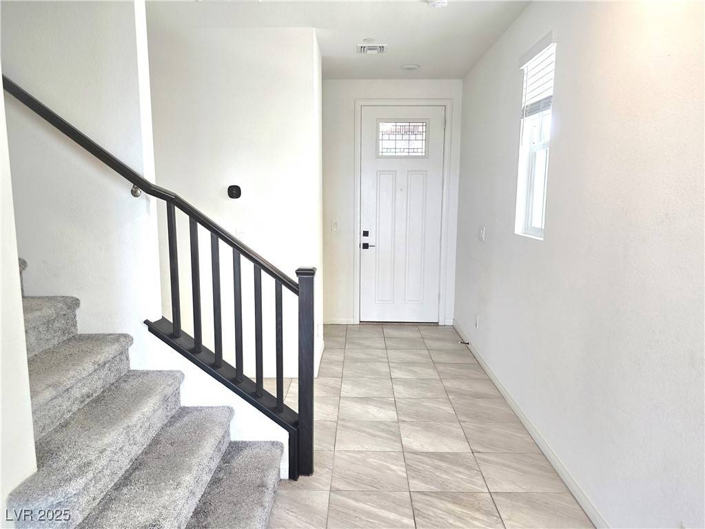 Henderson, NV 89044,2406 Bellinzona PL