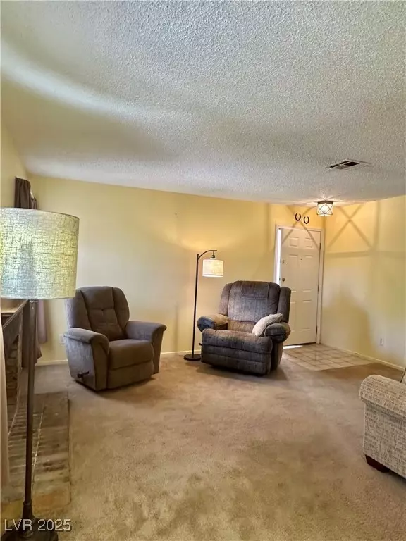 Las Vegas, NV 89103,5576 W Rochelle AVE #27A