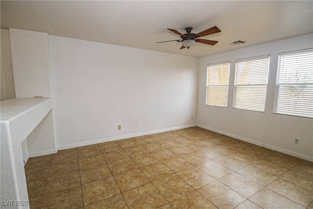 Las Vegas, NV 89148,132 Cadrow Castle CT