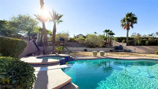 Las Vegas, NV 89144,821 Star Pine DR