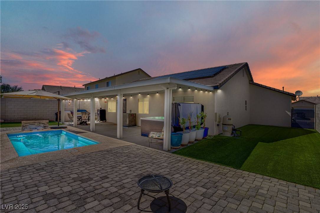 925 Mandolin WAY, North Las Vegas, NV 89032